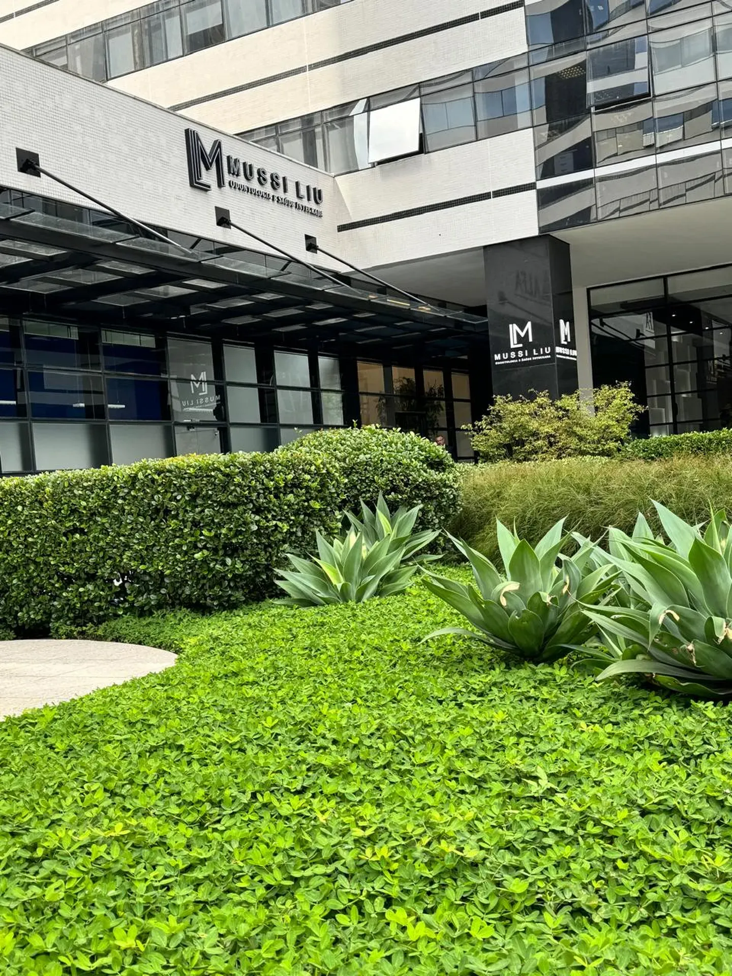 WhatsApp Image 2025-10-31 at 19.14.03 (1)