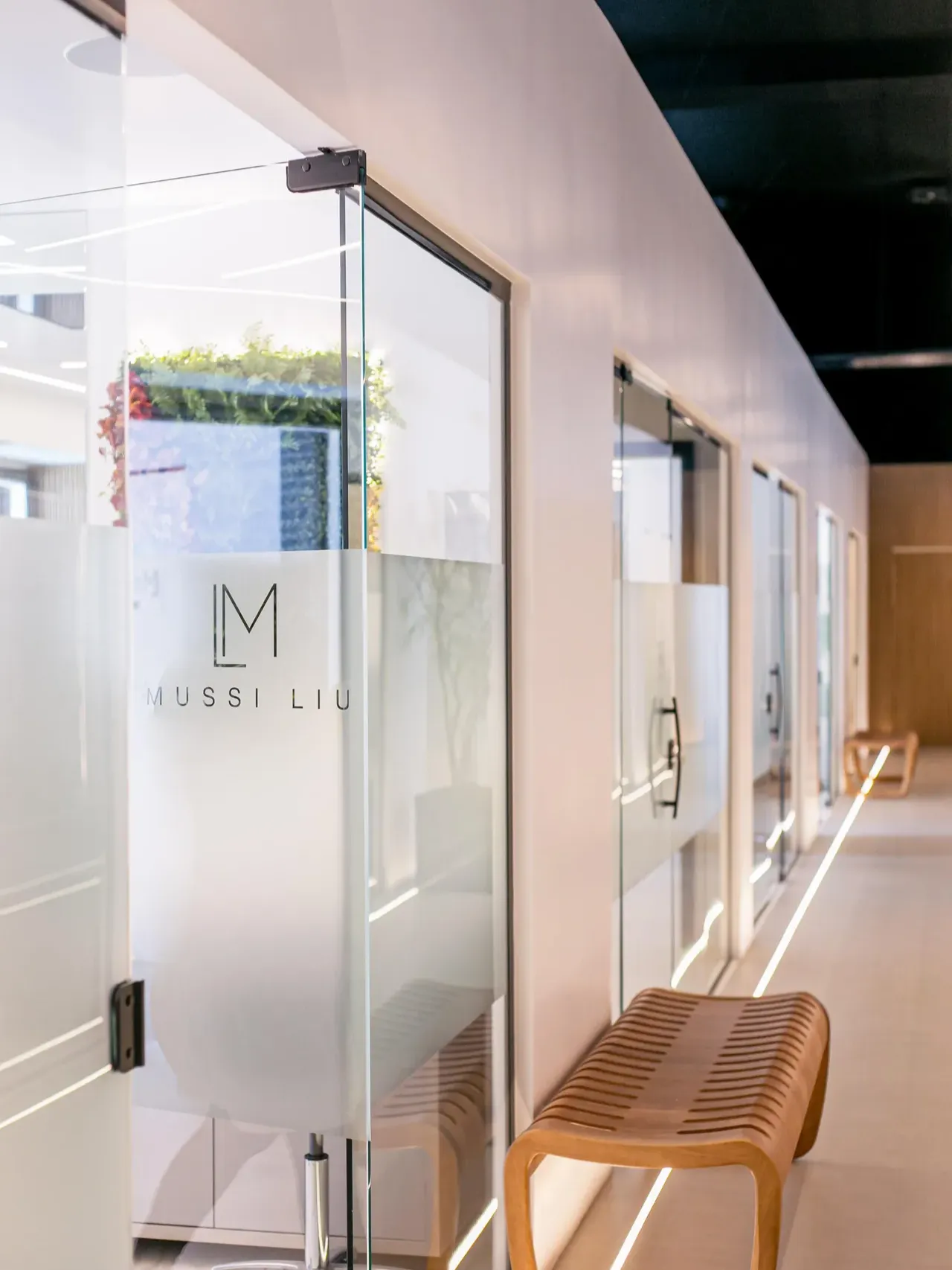 WhatsApp Image 2025-10-31 at 19.14.03